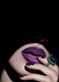 Deep purple lip & ring