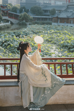 木怀雨采集到汉服摄影