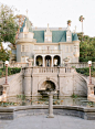 A VICTORIAN-INSPIRED LOVE STORY IN SOUTHERN CALIFORNIA #fineartwedding #weddinginspiraiton #weddingsparrow #whimsicalwedding