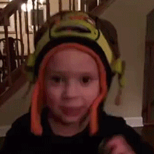 假笑男孩gavin动图表情包谁要？流量慎入