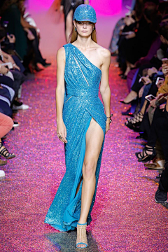 SIRMARTIN采集到【时尚2017】Elie Saab 2017巴黎时装周时装秀