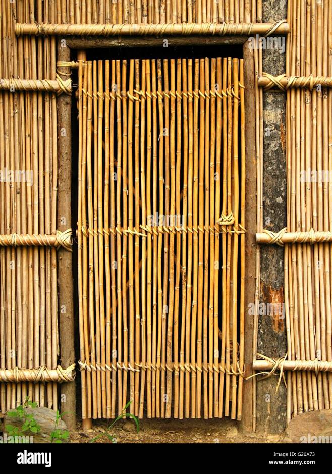 a-handmade-bamboo-do...