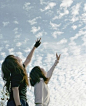 Life can only be understood backwards, but it must be lived forwards.
要理解生活，需要往后看；要过好生活，必须往前看。