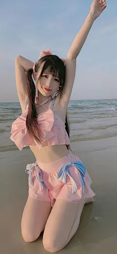 4k高清壁纸 美女照片 泳装美女​