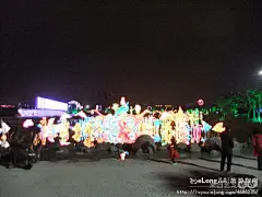 春节我值班之：中华恐龙园夜公园灯光展