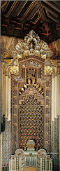 Art Deco｜装饰艺术风格解读【环球设计457期】 : Art Deco,中文名：为装饰艺术（法语：Art Decoratifs）Art Deco是一种现代风格中最