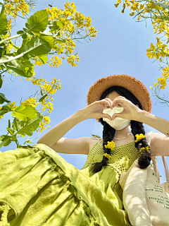 金莲换大碗采集到油菜花人像