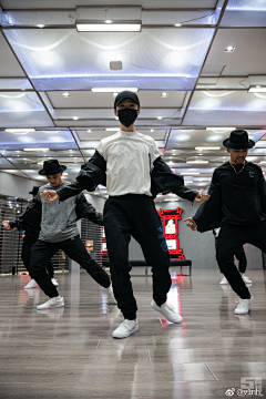 FzzzFzzz采集到Kinjaz