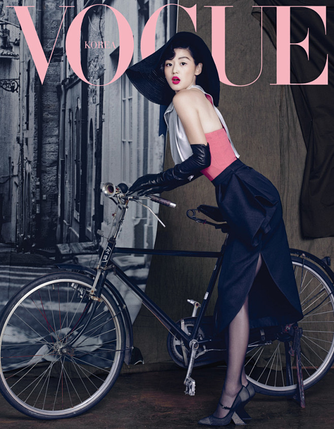 #VOGUE20  <보그 코리아>의 ...