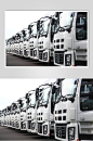 很多的大货车货运集装箱物流运输图片叁-众图网