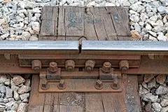 Rails差距鱼尾板