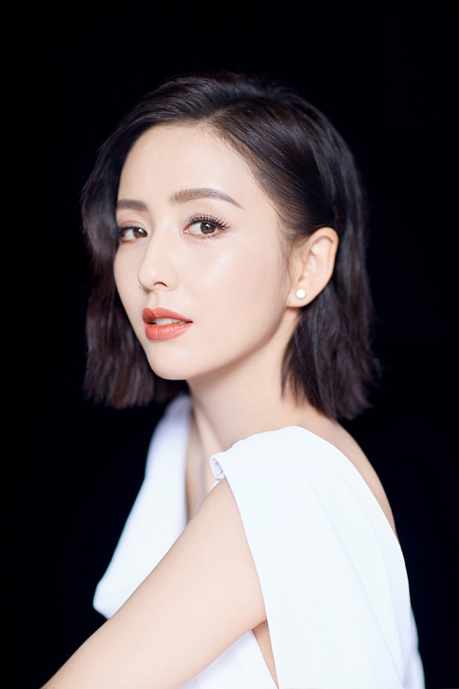 四水归堂从鹿煖转采于2020-12-19 23:32:12佟丽娅佟丽娅四水归堂同采