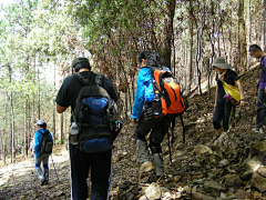 Hubeitechan采集到震撼之美——鸡冠山