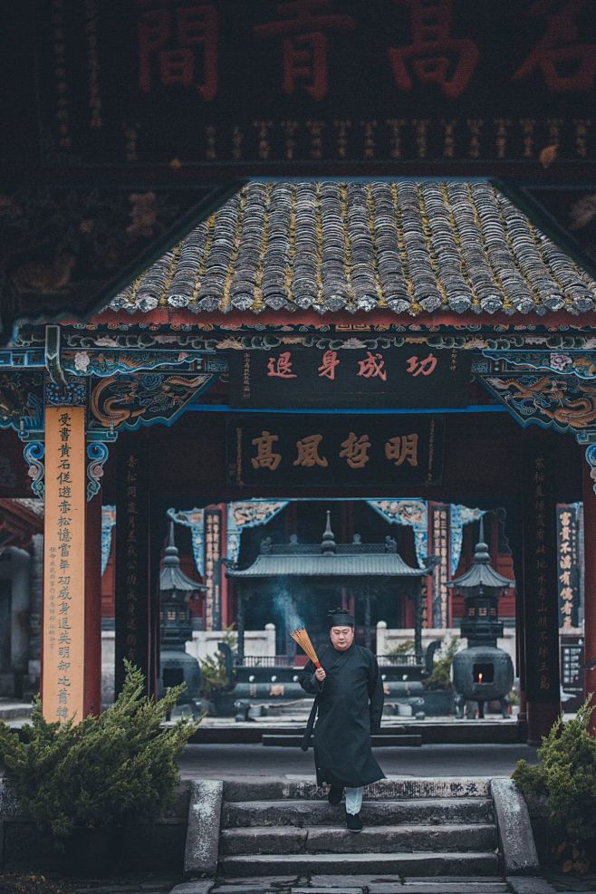 隐居大秦岭｜道班宿游玩攻略，过22℃的夏...
