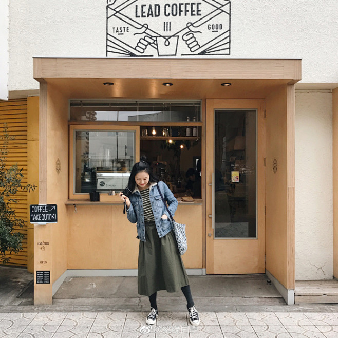 分享一家可爱的街角咖啡店「Lead Co...