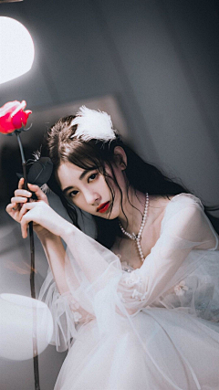 5uzzi采集到漂亮妹妹✨