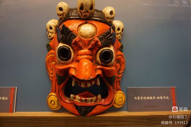 来自贵州的“傩魂神韵——中国傩戏傩面具艺术展”在镇江博物馆展出。
