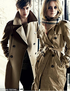 kiblum采集到Burberry