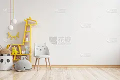 孩子们房间里的模型墙。