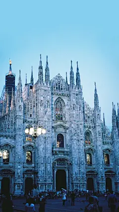 【高清手机壁纸 风景美图 浩瀚星空 天空山川湖水大海晚霞街道森林  城市霓虹  摄影  欧美 设计灵感】❤️