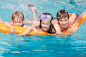 游泳池,充气筏,三个孩子的家庭,进行中,儿童,嬉戏的,水,三个人,欢乐,游泳