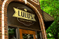 奶油黄的优雅：Lulu's蛋糕店品牌设计 #采集大赛#