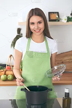 青年人,女人,概念,饮食,幸福,厨房,膳食,垂直画幅,素食