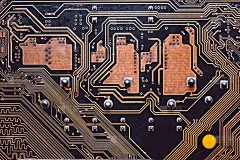 电路板。电子计算机硬件技术。数字芯片主板。技术科学背景。综合通信处理器。信息工程组件。