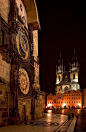 布拉格天文钟旧时代广场
Prague Astronomical Clock Old Time Square  