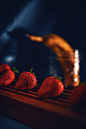 shallow focus photography of red strawberry fruits