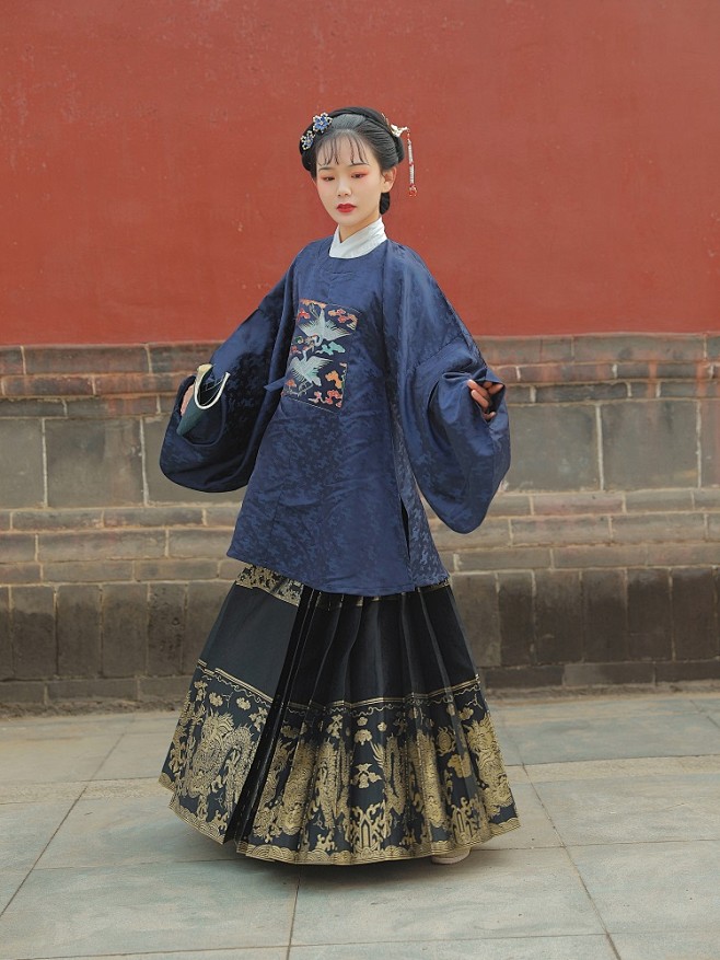 现货鹤啾啾仿孔府旧藏妆花鹤补道袍圆领袍对襟补服盘领汉服淘宝网