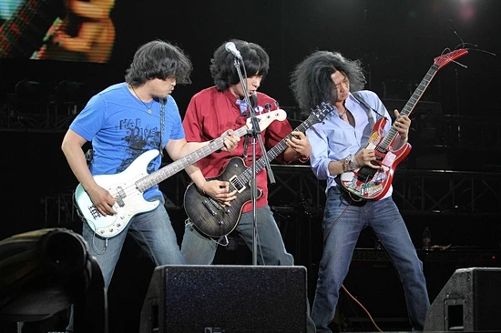 百度图片搜索_唐朝乐队的搜索结果#pn0&-1&di0&objURLhttp%3A%2F%2Fwww.shxb.net%2Fnewspic ...