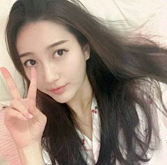 李璨森采集到美女
