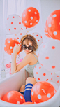 短发美女俏皮造型写真活泼可爱(11)