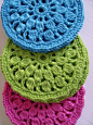 Round coasters PDF crochet pattern by CasaDiAries | Craft Juice
