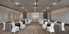 Alexanderken采集到Meeting room