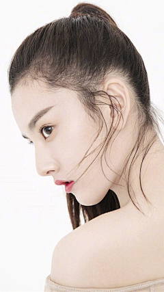 遥远的救世猪采集到宋祖儿