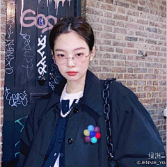 荷华与美采集到最·JENNIE