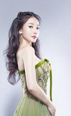 柳岩-花瓣网|陪你做生活的设计师 | 柳岩的照片 - 微相册