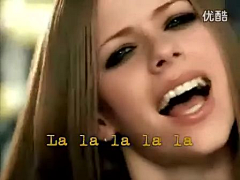 狂狂狂狂狂狂枉采集到Avril。