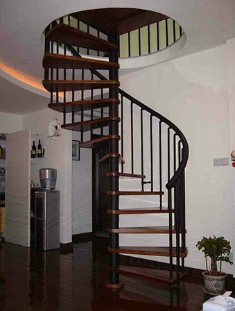 实木台阶旋转楼梯平面图—土拨鼠装饰设计门...