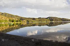 湖,山,栅栏,帕里萨德游乐场,厚底鞋,地铁月台,水,公园,休闲活动,水平画幅