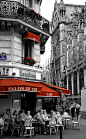 French cafe at Notre Dame