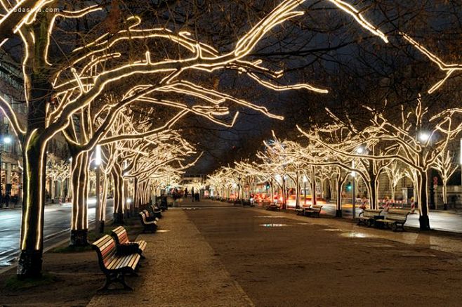 图片素材 圣诞节灯光闪烁 节日素材 城市...