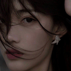 江殊采集到真人女头 ★JS