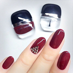 iamX小姐采集到【Pretty Nails ♥ 美甲】