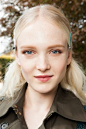 Valentino_2015_春夏_RTW_时装发布_VOGUE时尚网