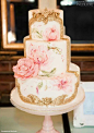 painted roses on cake - weddings