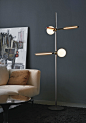 PINOCCHIO FLOOR - Venicem : Floor lamp with diffused light. Dark burnished brass structure with polished gold metal spheres or matte black nickel structure with polished black nickel spheres. Crystal, amber and smoke grey Murano blown glass trihedrons. Wh