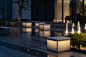 PROJECT NAME/项目名称：南京中海 |观山樾示范区
LOCATION/地理位置：南京市江宁区
TYPE/类型：示范区商业
LANDSCAPE AREA/景观面积：约1400㎡
COMPLETION/完工时间：2022.03
CLIENT/业主：中海地产
ARCHITECTURAL DESIGN/建筑设计：上海拓观建筑设计事务所
LANDSCAPE DESIGN/景观设计：里表都会(北京)规划设计咨询有限公司
HARDCOVER DESIGN/硬装设计：李益中空间设计有限公司
UPHOLSTERY